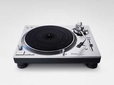 Technics SL-1200GR2ES 6 technics turntable SL 1200GR2 3 1